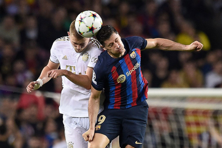 Selepas turun minum, Barcelona masih tidak bisa mengimbangi permainan Bayern.
