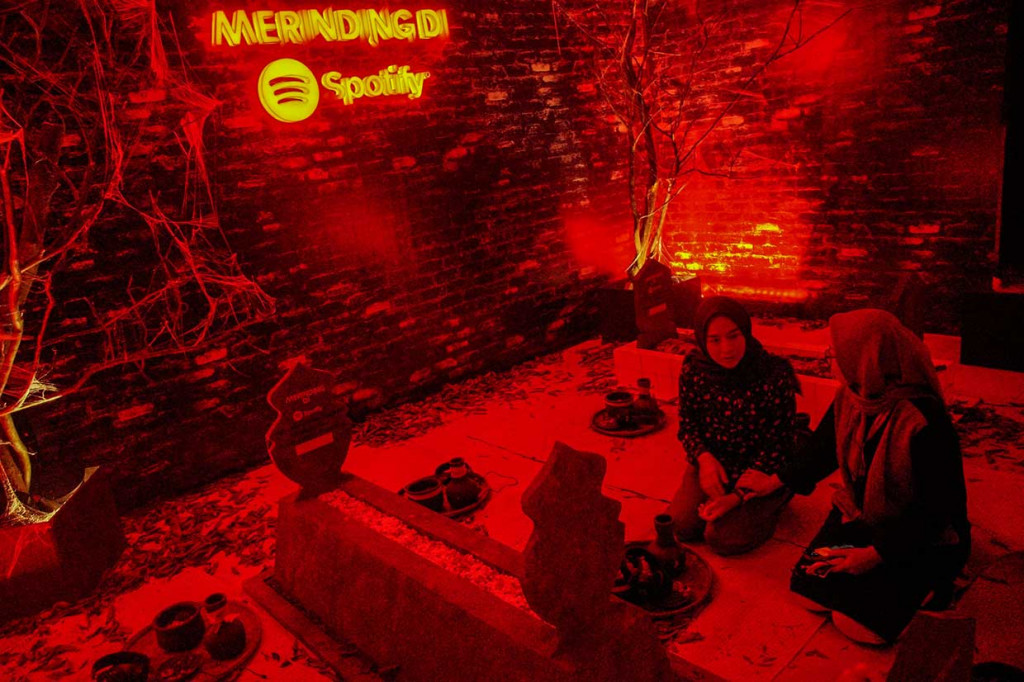 Pada 27-30 Oktober, Spotify mengundang para pendengar untuk berkunjung ke #MerindingdiSpotify, sebuah acara pengalaman horor perdana yang terbuka untuk publik dan dapat dinikmati secara gratis di Ashta District 8.