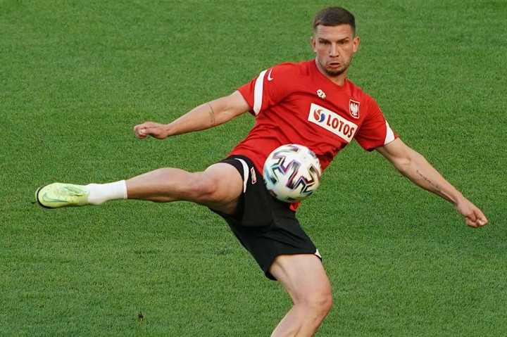 Klub tersebut mengatakan di laman situs mereka pada Jumat, 28 Oktober 2022 bahwa zat tersebut juga terdeteksi dalam sampel B pemain berusia 29 tahun itu dan larangan bermain empat tahun oleh AFC, telah dimulai 9 Desember 2021.