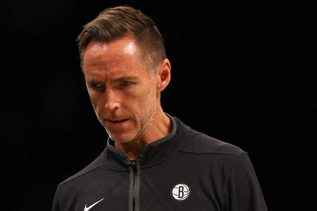 Brooklyn Nets memecat Steve Nash sebagai pelatih klub pada Selasa, 1 November 2022 waktu setempat, setelah dia gagal memperbaiki kinerja tim yang terus terpuruk sejak awal musim.