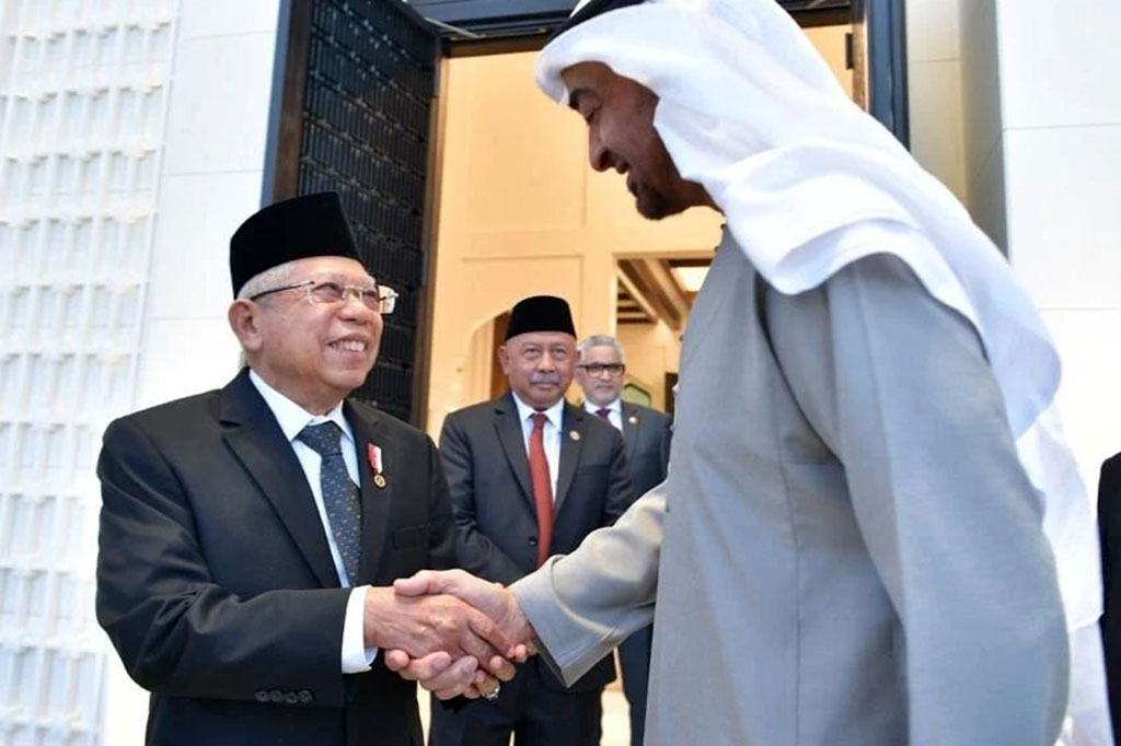 Wakil Presiden Ma'ruf Amin melakukan pertemuan bilateral dengan Presiden Uni Emirat Arab (UEA) Mohammed Bin Zayed (MBZ) di Istana Al Shatie Abu Dhabi, Rabu 2 November 2022 sore waktu setempat.