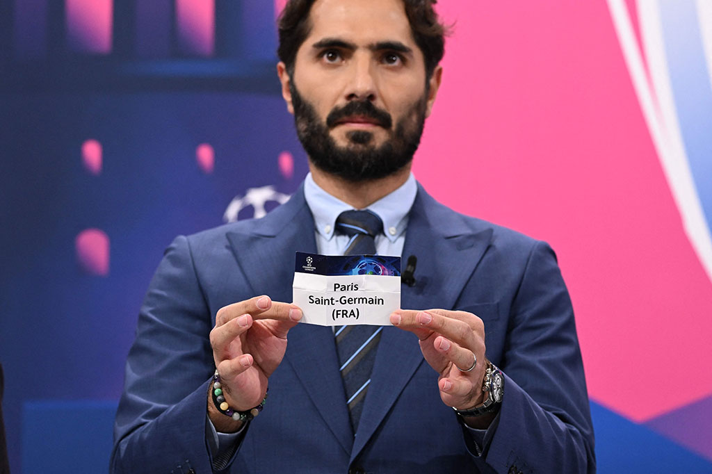 Pertemuan kelas berat lainnya yang menjanjikan perang adu adrenalin terjadi antara Paris Saint Germain dengan Bayern Muenchen.