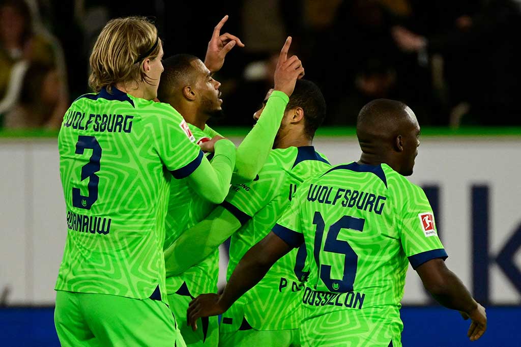 Pada saat injury time Wolfsburg justru memperbesar keunggulan lewat Lukas Nmecha pada masa injury time, demi memastikan kemenangan ketiga beruntun timnya.