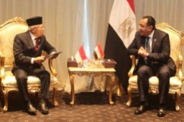 Pada pertemuan yang berlangsung kurang lebih selama 60 menit tersebut, kedua pemimpin membahas berbagai isu seputar perubahan iklim, kerja sama di bidang perdagangan, dan bidang pendidikan.