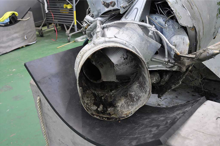 Pada hari Rabu, Kementerian Pertahanan mengatakan bahwa mereka telah berhasil mengambil puing-puing sepanjang tiga meter, lebar dua meter, yang diidentifikasi sebagai rudal SA-5 Korea Utara. 