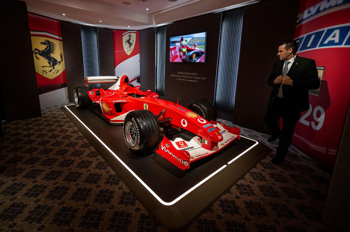 Mobil F2003-GA dengan nomor sasis 229 itu berharga 13 juta francs Swiss, mengalahkan rekor sebelumnya yang juga dipegang mobil Ferrari Schumacher yaitu model F2001 yang terbeli seharga USD7,5 juta di rumah lelang Sotheby di New York pada 2017.