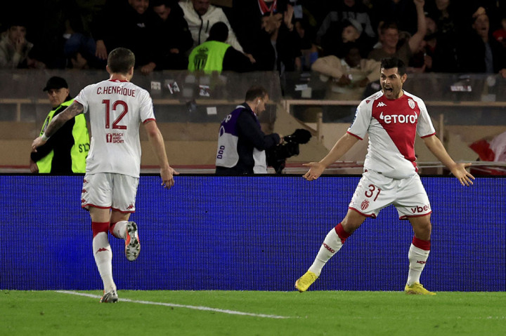 Monaco tampil lebih baik pada awal babak kedua sampai kemudian mereka berbalik unggul 2-1 pada menit ke-72 berkat gol Kevin Volland setelah mendapatkan assist dari Aleksandr Golovin.