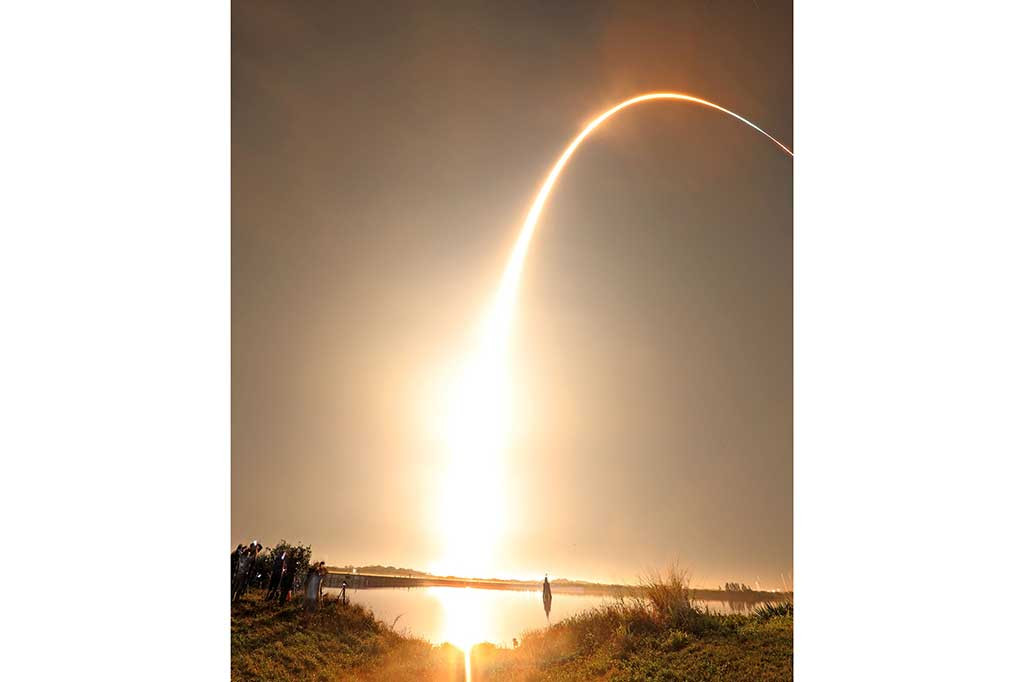 Misi Artemis 1 NASA adalah perjalanan 25 setengah hari melewati sisi jauh Bulan dan sebaliknya. Penerbangan tanpa awak yang dikoreografikan dengan cermat harus menghasilkan gambar yang spektakuler serta data ilmiah yang berharga.