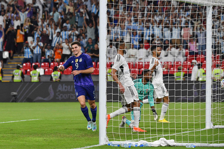 Argentina membuka keunggulan lewat pemain Manchester City, Julian Alvarez.