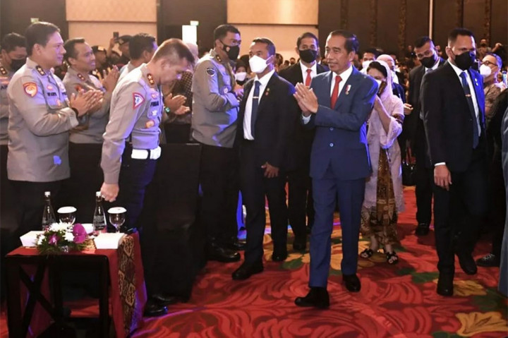 Presiden juga menyebut bahwa cuaca selama KTT G20 berlangsung sangat baik. Hal tersebut merupakan hasil kerja sama Badan Meteorologi, Klimatologi, dan Geofisika (BMKG) dengan sejumlah lembaga untuk menerapkan teknologi modifikasi cuaca (TMC) selama KTT G20.