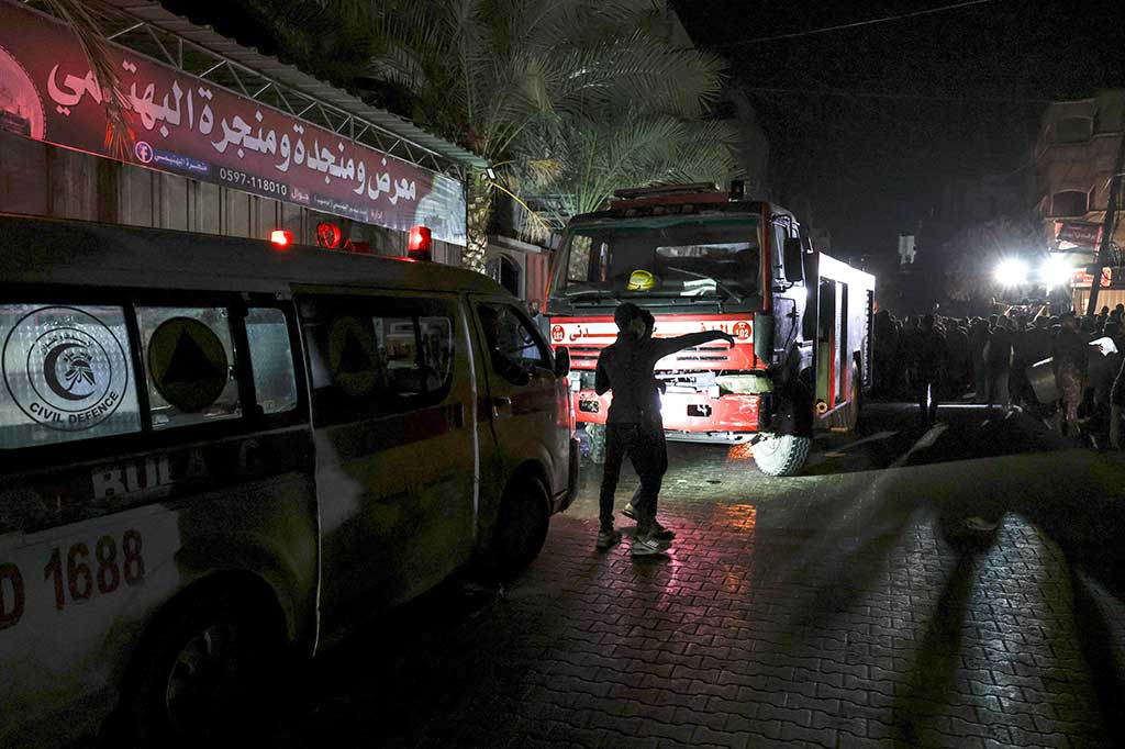 Sementara penyebab kebakaran masih belum diketahui, juru bicara unit pertahanan sipil mengatakan bahwa pasokan bahan bakar disimpan di dalam rumah.