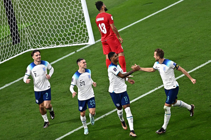 Inggris kembali memperlebar kedudukan pada menit ke-71 lewat tembakan kaki kiri Marcus Rashford yang baru masuk lapangan. Skor menjadi 5-1.