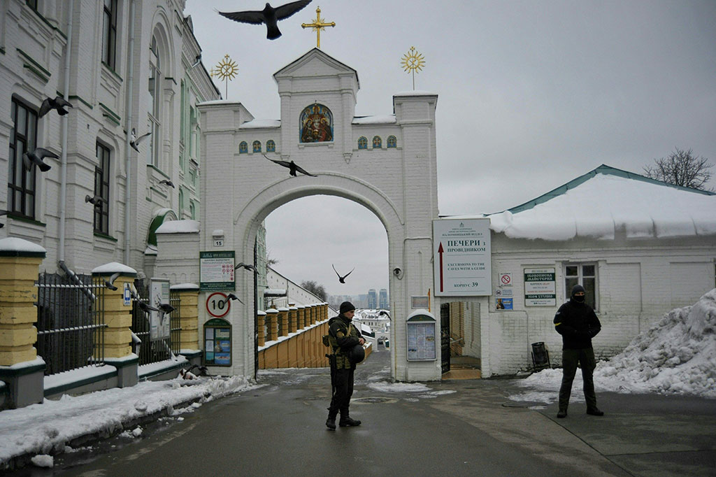Layanan kontraintelijen dan kontraterorisme Ukraina mengatakan pencarian itu ialah bagian dari pekerjaan sistematis untuk melawan kegiatan subversif dari layanan khusus Rusia di Ukraina.