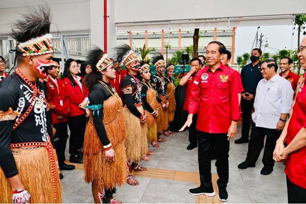 Mengingat pentingnya persaudaraan di tengah keberagaman, Presiden Jokowi langsung menyetujui usulan pendirian AMN saat itu.