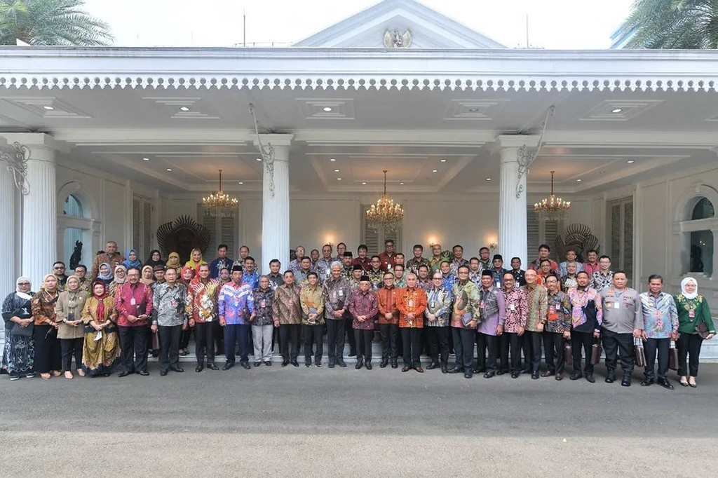 Selaku Ketua Komite Pengarah Reformasi Birokrasi Nasional (KPRBN), Wapres mengapresiasi gagasan dan penajaman reformasi birokrasi tematik berbasis prioritas program pembangunan yang diinisiasi Kementerian Pendayagunaan Aparatur Negara dan Reformasi Birokrasi (Kemenpan RB).