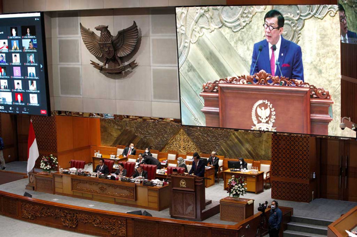 Menteri Hukum dan Hak Asasi Manusia (Menkumham) RI Yasonna H. Laoly berharap dengan disahkannya RUU tersebut sehingga akan menjadi dasar hukum bagi pemerintah Indonesia dalam pemberlakuan perjanjian yang akan memberi kepastian hukum bagi kedua negara dalam pelaksanaan ekstradisi buronan.