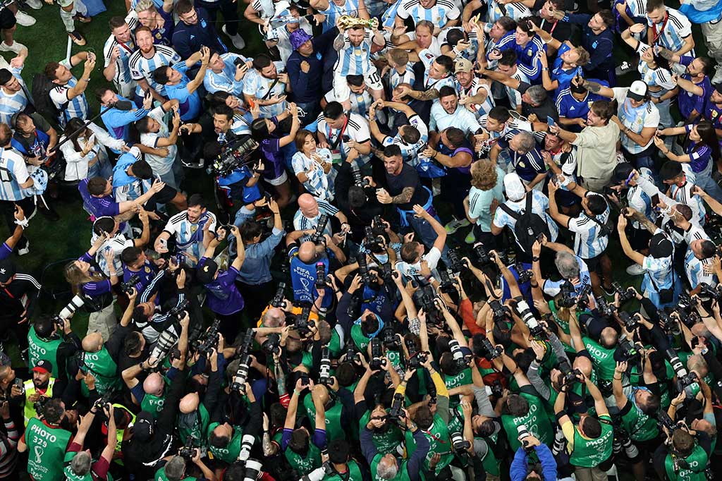 Messi sudah 172 kali bermain untuk Argentina dan mencetak 98 gol sejak debut pada 2005.