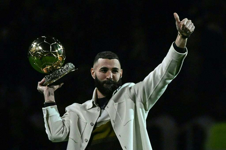 Bersama Real Madrid Benzema telah memenangkan lima kali Liga Champions dan membantu mereka meraih empat gelar Liga Spanyol.