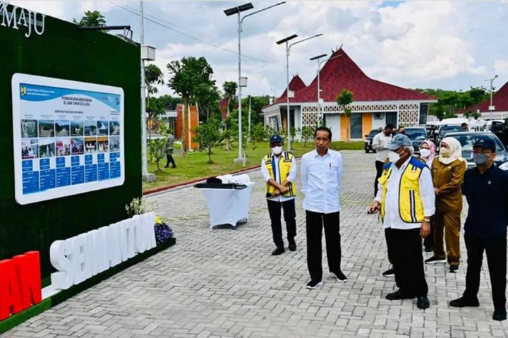 Presiden mengatakan pembangunan Bendungan Semantok sejak 2017 telah menghabiskan anggaran yang tak sedikit yakni Rp2,5 triliun. Jokowi berharap dengan pengairan dari Bendungan Semantok, frekuensi panen di lahan pertanian di Nganjuk dan sekitarnya dapat meningkat.