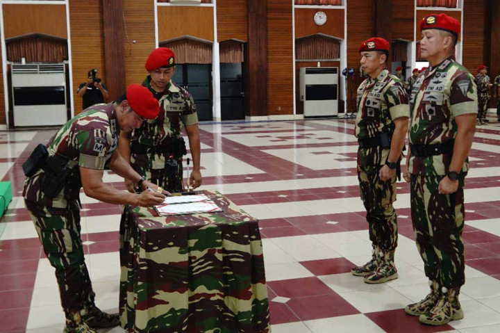 Danjen Kopassus Mayjen Iwan Setiawan mengingatkan bahwa jabatan adalah suatu amanah dan tugas yang harus dipertanggungjawabkan kepada Tuhan Yang Maha Kuasa. Oleh karena itu, lakukan setiap tugas dengan dedikasi dan inovasi serta penuh dengan keikhlasan. 