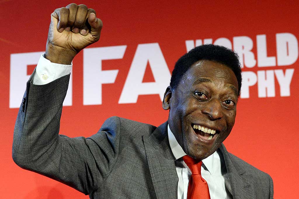 Kabar meninggalnya pria bernama asli Edson Arantes do Nascimento itu juga dikonfirmasi melalui berbagai akun media sosial yang dikelola agennya. 