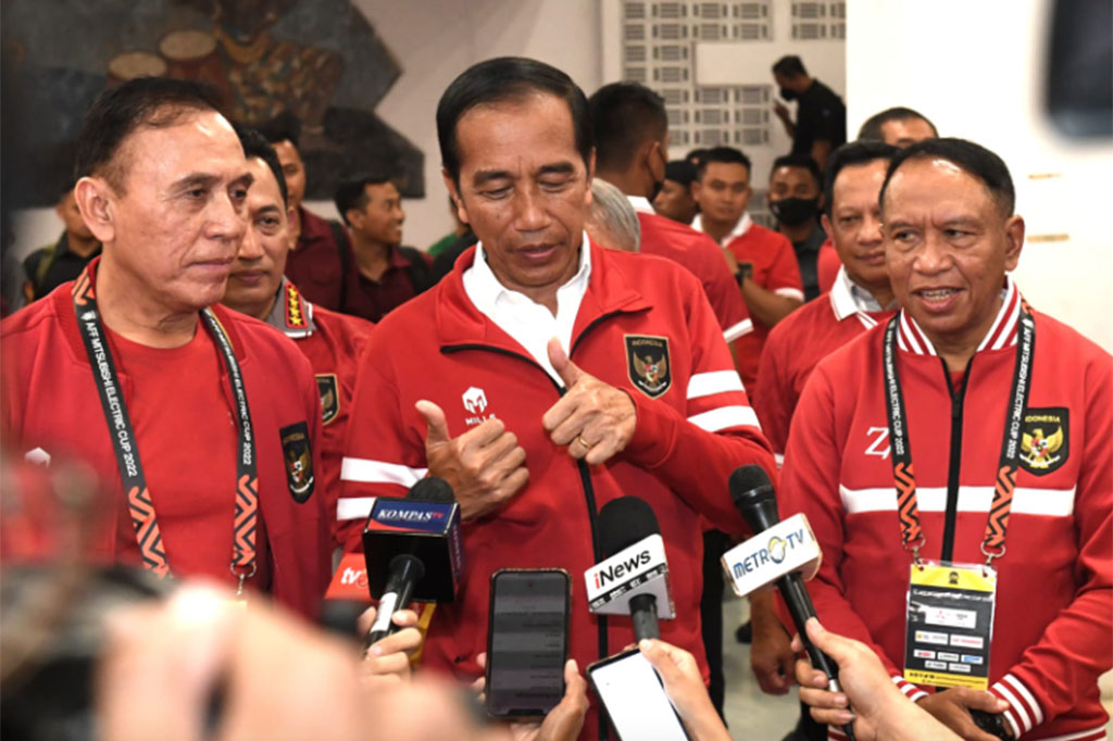Meski Timnas Indonesia ditahan imbang 1-1 oleh Thailand, Presiden Joko Widodo tetap optimistis Tim Merah Putih bisa menjadi juara Piala AFF pada tahun ini.