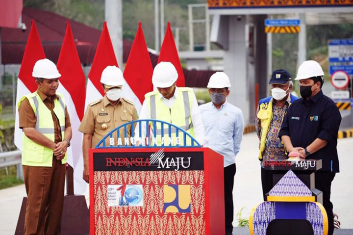 Presiden berharap dengan pembangunan jalan tol ini dapat meningkatkan mobilitas, perekonomian, hingga memberikan kesejahteraan kepada masyarakat.