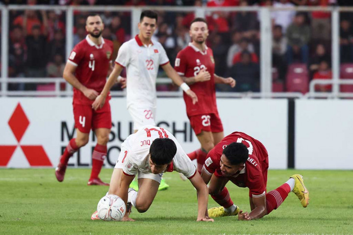Pada pertandingan ini sebenarnya ini Indonesia sempat tampil dominan dan kerap melancarkan ancaman untuk lini pertahanan Vietnam, namun tidak ada gol yang tercipta hingga laga usai.