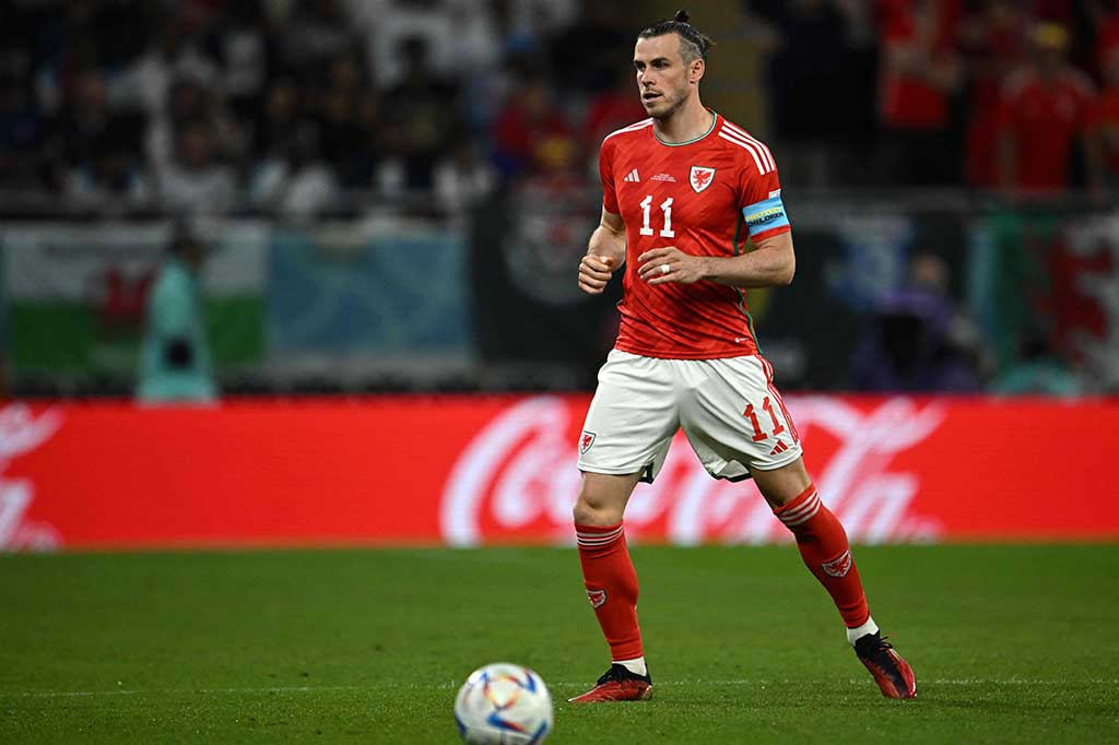Penyerang Los Angeles FC, yang sebelumnya bermain untuk Southampton, Tottenham Hotspur dan Real Madrid itu, membuat penampilan kompetitif terakhirnya selama pertandingan penyisihan grup Piala Dunia Wales melawan Inggris pada 29 November.
