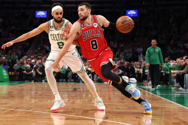 Zach LaVine memimpin Bulls dengan 27 poin diikuti Nikola Vucevic yang mengemas double-double dengan 21 poin dan 13 rebound.