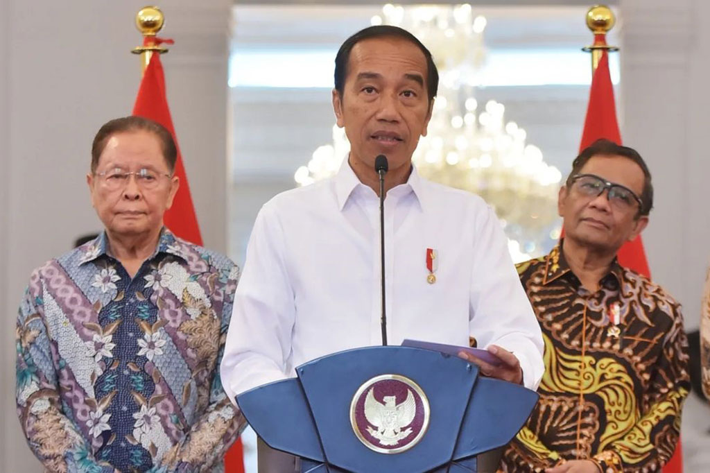 Presiden Joko Widodo (Jokowi) menyatakan bahwa Pemerintah Indonesia mengakui terjadinya pelanggaran hak asasi manusia (HAM) berat dalam sedikitnya 12 peristiwa di masa lalu.