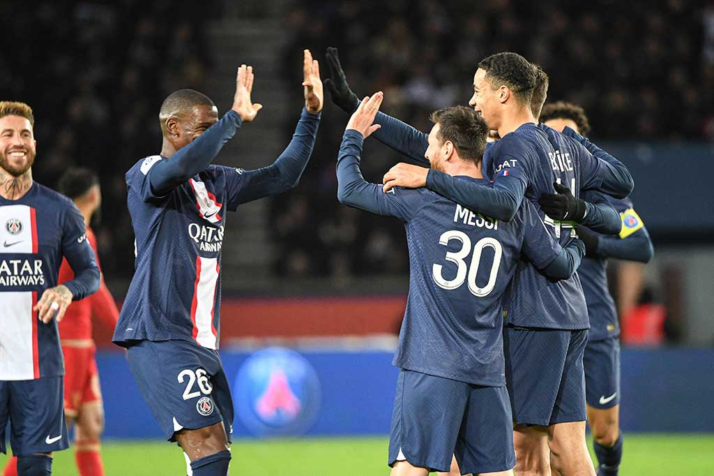  Paris Saint-Germain (PSG) berhasil menundukkan Angers dengan skor 2-0 dalam lanjutan pekan ke-18 Liga Prancis di Parc des Princes, Paris pada Kamis, 12 Januari 2023 dini hari WIB.