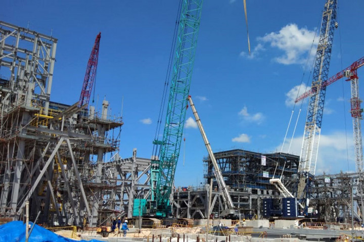 Hingga akhir Desember 2022, pembangunan proyek tersebut telah mencapai 51,7 persen dan menelan investasi sekitar USD1,63 miliar atau setara Rp25 triliun. Proyek tersebut ditargetkan selesai konstruksi pada akhir 2023.
