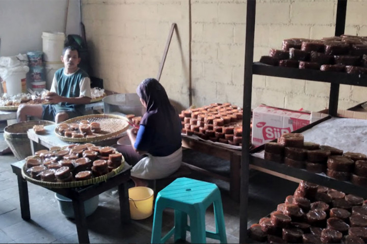 Produsen kue keranjang di Kota Yogyakarta sudah sibuk berproduksi sejak awal Januari 2023. Kue keranjang tersebut diproduksi untuk perayaan tahun baru Imlek pada 23 Januari mendatang. 