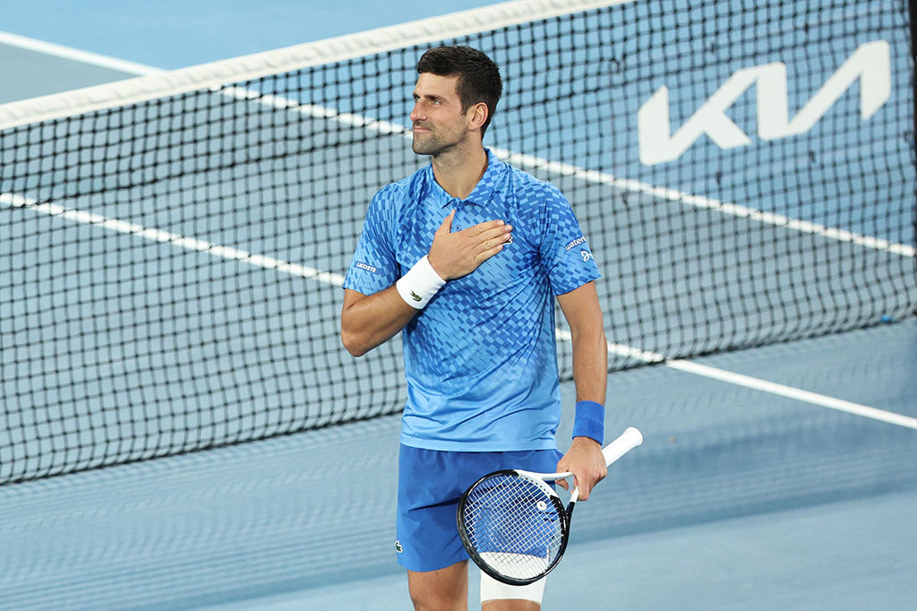 Hasil ini memperpanjang rentetan kemenangan petenis asal Serbia tersebut pada Australian Open menjadi 35 kemenangan berturut-turut. Catatan itu telah terukir sejak 2018, dan menjadi indikasi dia akan sulit untuk dihentikan.