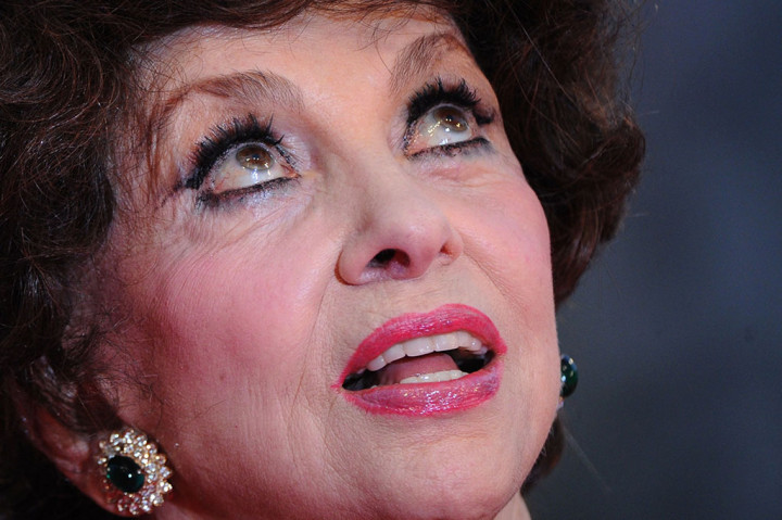 Aktris legenda Italia Gina Lollobrigida, salah satu ikon terakhir Zaman Keemasan Hollywood, meninggal dunia pada usia 95 tahun.