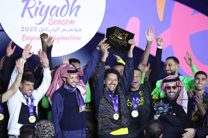 PSG jadi juara Riyadh Season Cup usai menundukkan Riyadh All Stars 5-4.