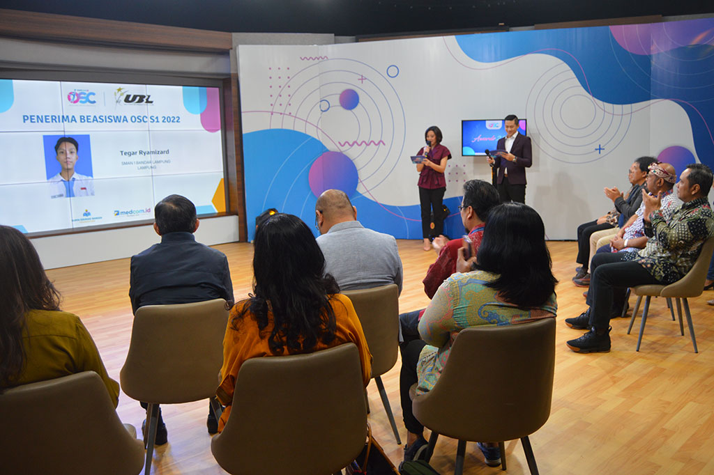 Pengumuman penerima beasiswa OSC 2022 digelar di Studio 3 Metro TV, Kedoya, Jakarta Barat. Hanya satu calon mahasiswa dengan nilai tertinggi dari setiap perguruan tinggi yang diumumkan, sementara selebihnya dapat melihat pada laman osc.medcom.id.