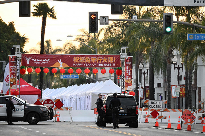 Sabtu kemarin adalah awal dari festival Tahun Baru Imlek yang berlangsung selama dua hari di California Selatan. Puluhan ribu orang sempat menghadiri festival tersebut sebelum terjadinya penembakan