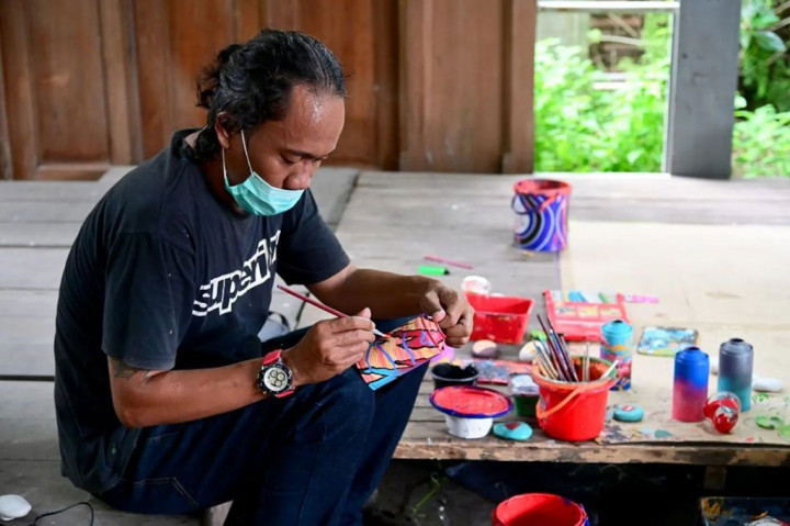 Sardono menjelaskan bahwa Mas Don Art Center dibangun untuk memberikan pendidikan dan pengetahuan kepada masyarakat. Melalui sebuah karya seni, kata dia, pengetahuan sejarah bangsa hingga masalah global ditampilkan.