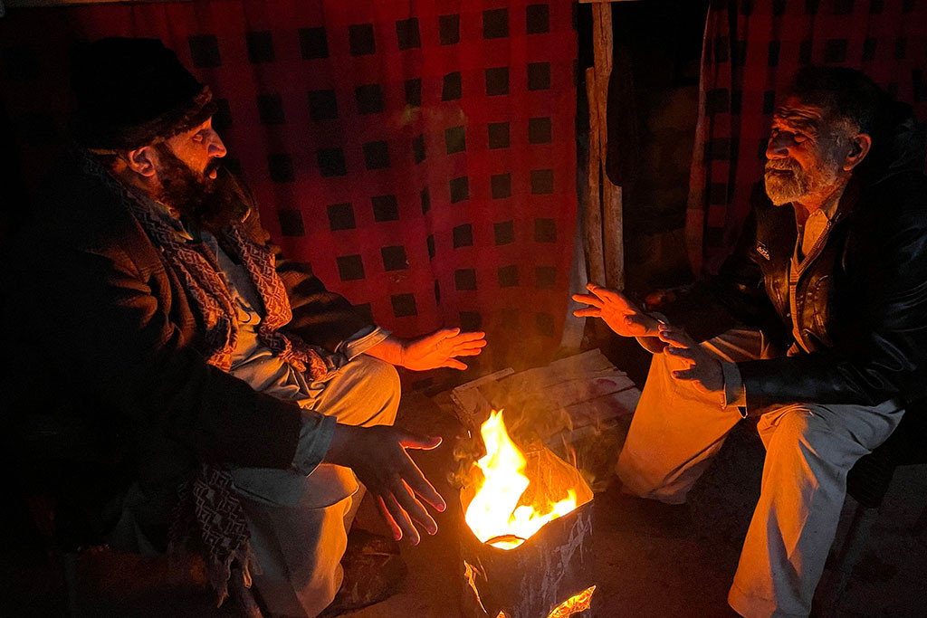 Pemadaman listrik besar-besaran di seluruh Pakistan berlanjut hingga malam pada hari Senin, 23 Januari 2023 waktu setempat, yang mempengaruhi sebagian besar dari 220 juta penduduk negara itu, termasuk di kota-kota besar Karachi dan Lahore.
