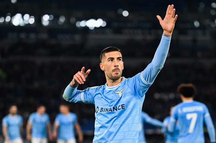 Lazio tampil perkasa usai melibas tamunya AC Milan dengan skor 4-0 dalam lanjutan Serie A pekan ke-19 di Olimpico Stadium, Roma pada Rabu, 25 Januari 2023 dini hari WIB.