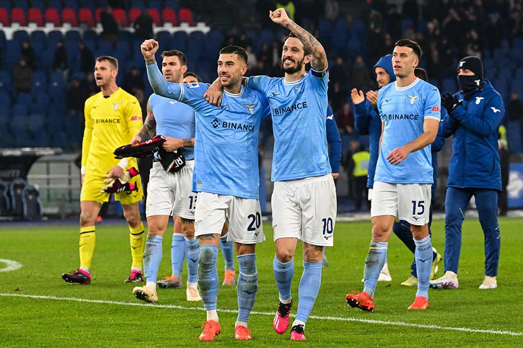 Berkat kemenangan ini, Lazio naik ke peringkat tiga klasemen dengan 37 poin. Sementara itu, Milan tertahan di peringkat dua dengan raihan 38 poin dan terpaut 12 poin dari Napoli di puncak klasemen.