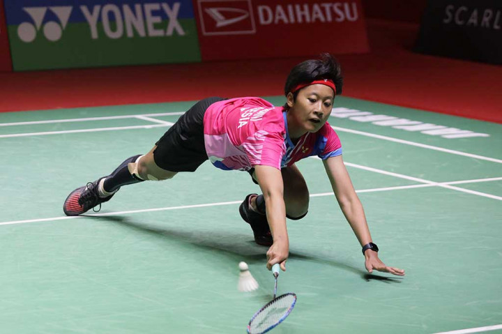 Putri KW melewati ujian pertama dengan memenangi laga 32 besar Indonesia Masters 2023 atas wakil Jepang Aya Ohori dengan skor 21-17, 23-25, 23-21.