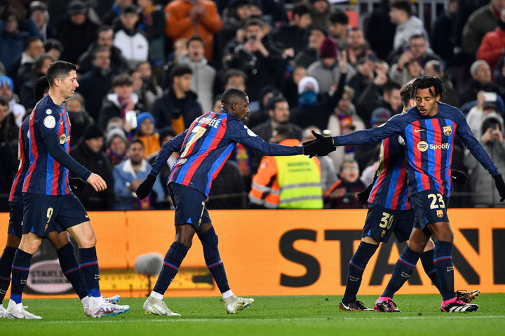 Pada fase akhir laga, Barcelona mampu selamat dari dua ancaman berbahaya lainnya. Kiper Marc-Andre ter Stegen sempat gagal menangkap bola, namun berhasil menggagalkan sepakan Robert Navarro. Kemudian sang kiper kembali berhasil menahan peluang milik Jon Ander Olasagati. 