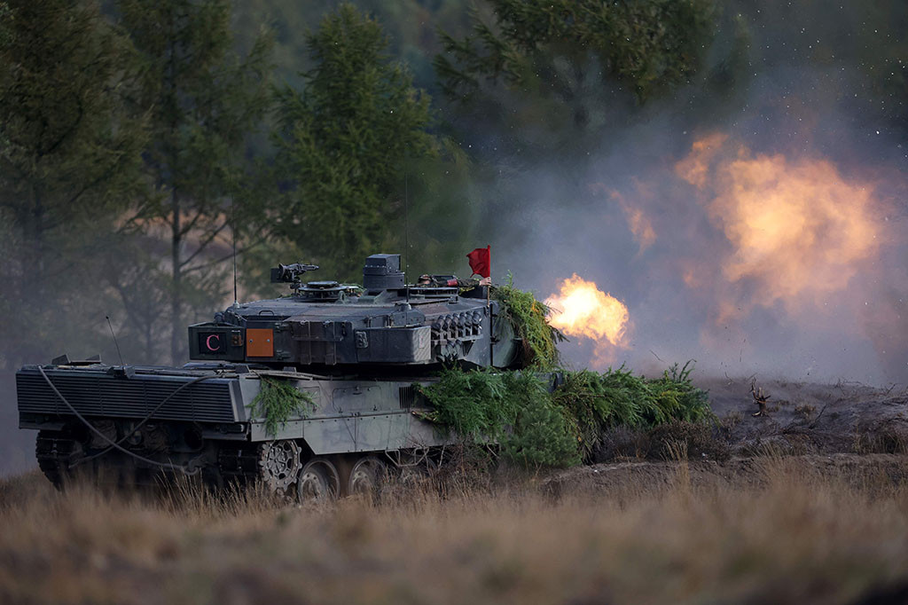 Negara tersebut telah mengatasi kekhawatirannya mengenai pengiriman persenjataan berat yang Kiev anggap penting untuk mengalahkan invasi Rusia meskipun Moskow menganggap tindakan tersebut sebagai provokasi yang tidak dibutuhkan.