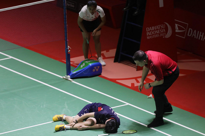 Pada laga tersebut He Bing Jiao sempat mendapatkan perawatan akibat cedera. Saat melihat lawannya berjuang dengan rasa sakit, Gregoria mengaku tidak ingin mencari peluang untuk lekas menundukkan lawannya. Dia justru ikut khawatir melihat Jiao yang sempat terduduk karena nyeri sebanyak dua kali.