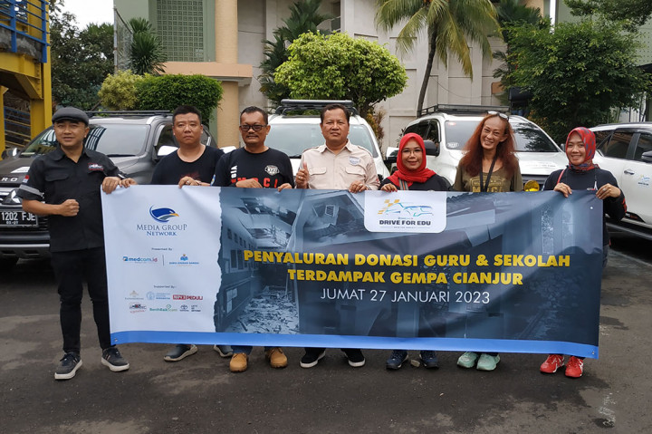 Donasi tersebut disalurkan dalam bentuk sarana belajar. Mulai dari laptop, printer, dan projector. Harapannya agar sekolah yang rusak akibat gempa dapat bangkit dan memiliki sarana belajar yang lebih baik untuk menunjang kegiatan belajar mengajar.