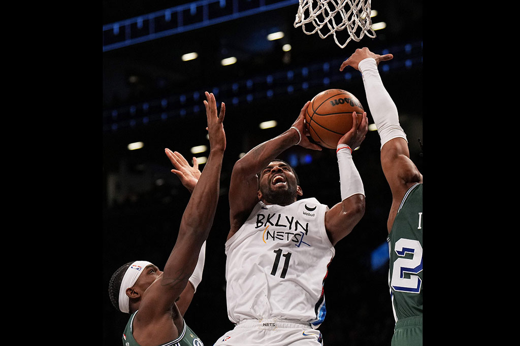 Kyrie Irving mencetak 40 poin untuk Nets, skor tertinggi yang diraihnya dalam satu pertandingan. Nic Claxton menyumbang 27 poin, diikuti oleh Edmond Sumner 24 poin.