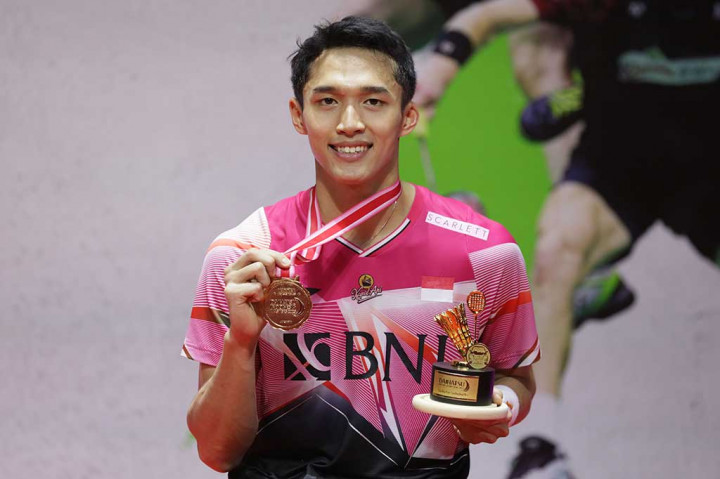 Dalam laga All Indonesia Final itu, Jojo keluar sebagai pemenang dengan mengalahkan Chico Aura Dwi Wardoyo dalam dua gim langsung 21-15, 21-13.